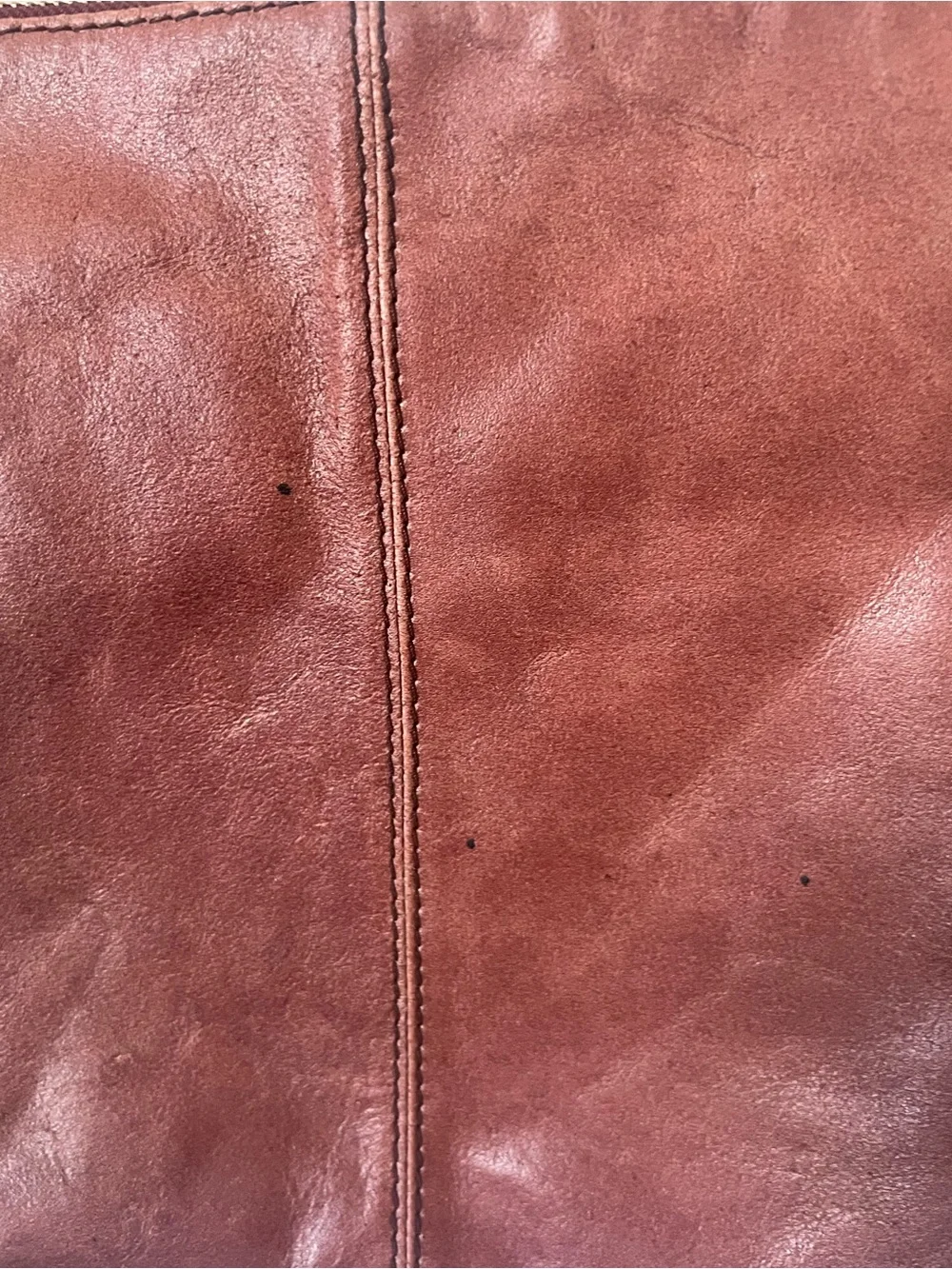 Wilson’s Leather Women's Crossbody Shoulder Bag in Burgundy